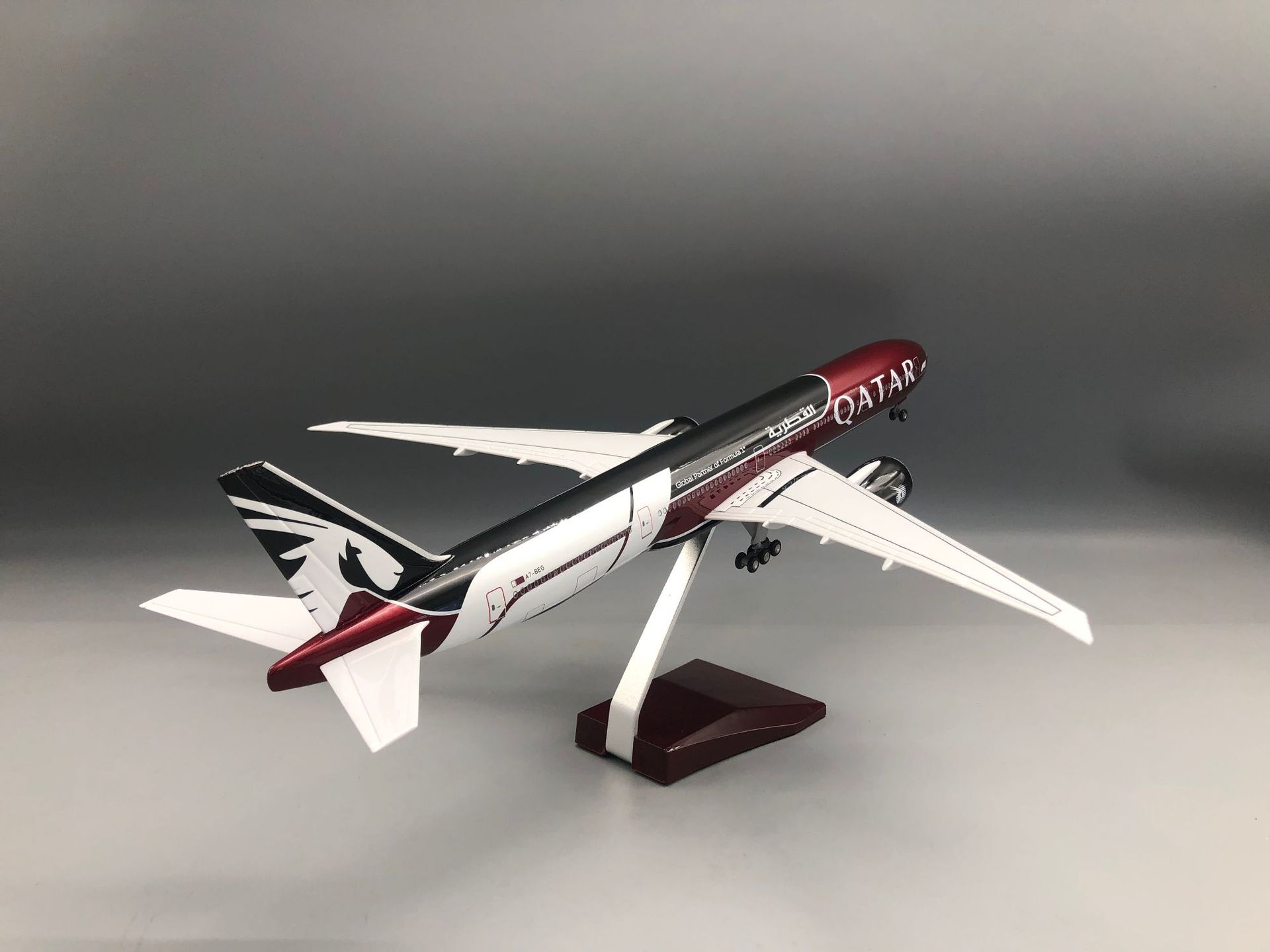 Voor B777-300 Qatar Modelvlieg - Home Decor Qatar recensie en prijs